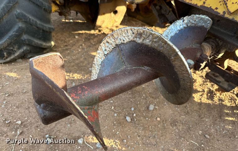 image for item JT9211 1986 Vermeer M455  trencher