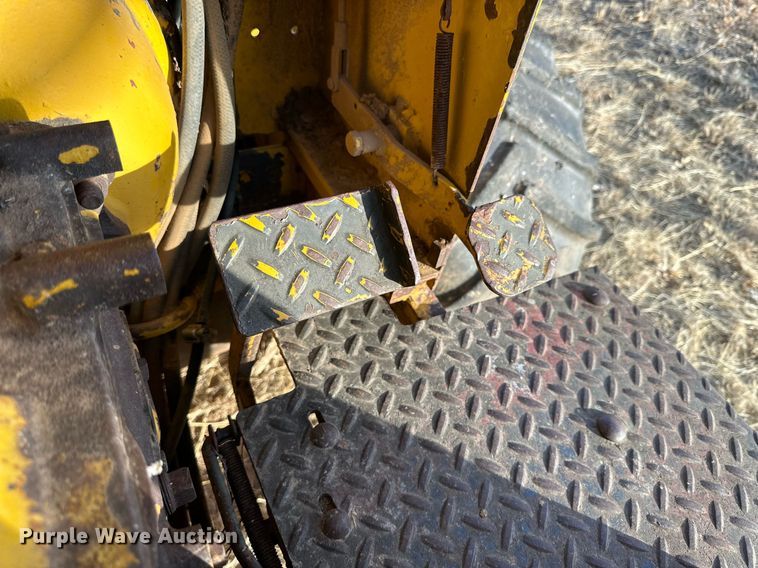 image for item JT9211 1986 Vermeer M455  trencher