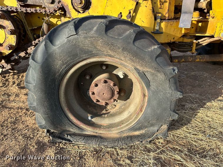 image for item JT9211 1986 Vermeer M455  trencher