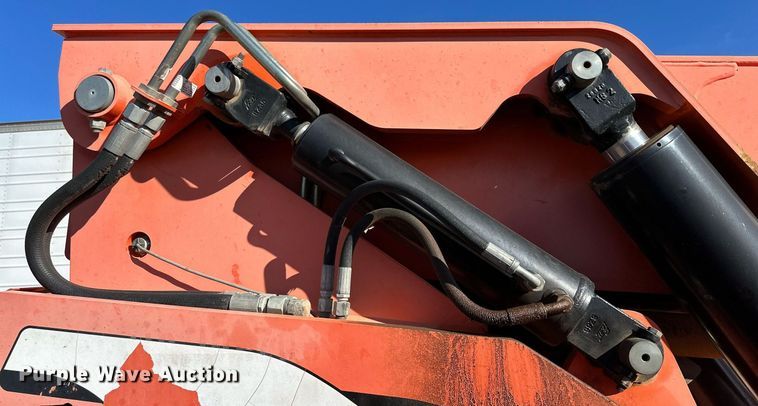 image for item JT9212 Sky Trak 10054  telehandler