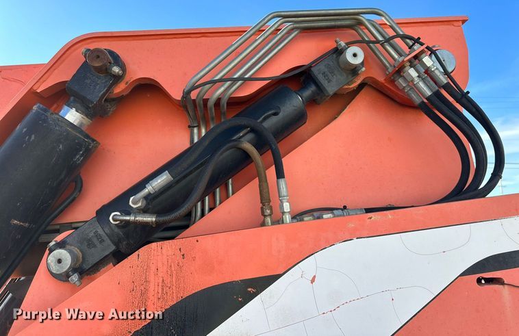 image for item JT9212 Sky Trak 10054  telehandler