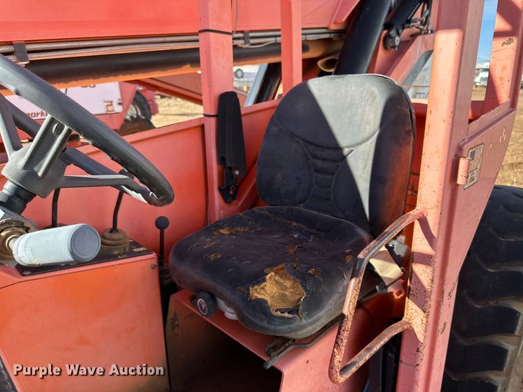 image for item JT9212 Sky Trak 10054  telehandler