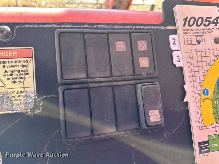 image for item JT9212 Sky Trak 10054  telehandler