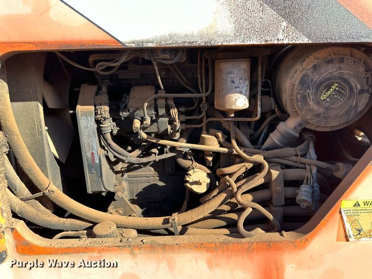 image for item JT9212 Sky Trak 10054  telehandler