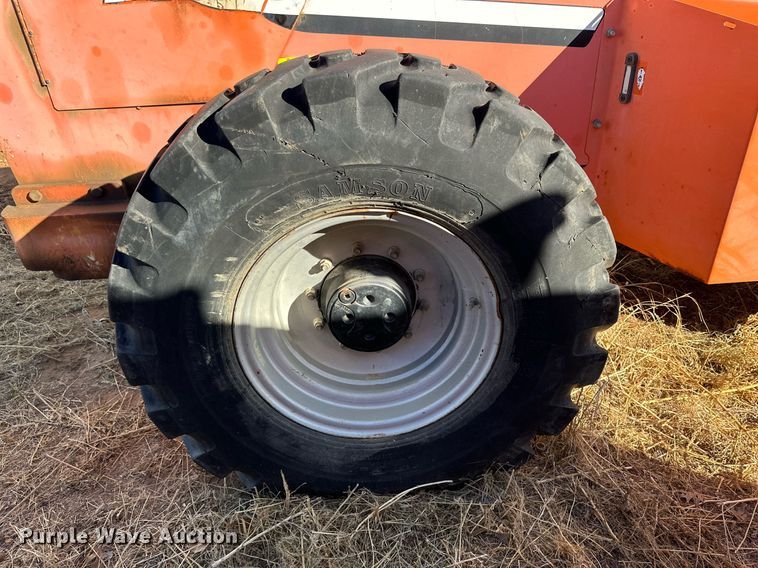 image for item JT9212 Sky Trak 10054  telehandler