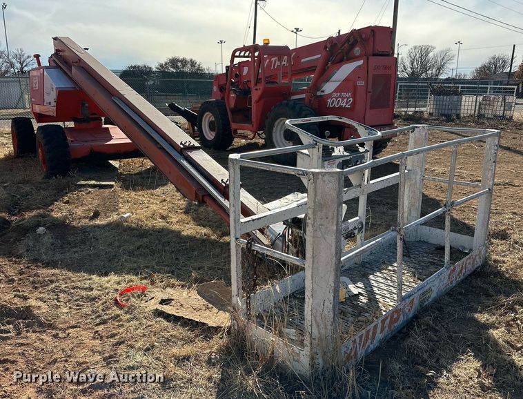 image for item JT9213 Snorkel TB 60RF0  boom lift