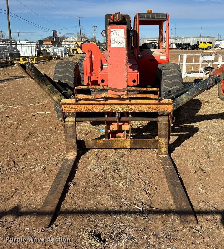 image for item JT9214 2001 Sky Trak 10042  telehandler