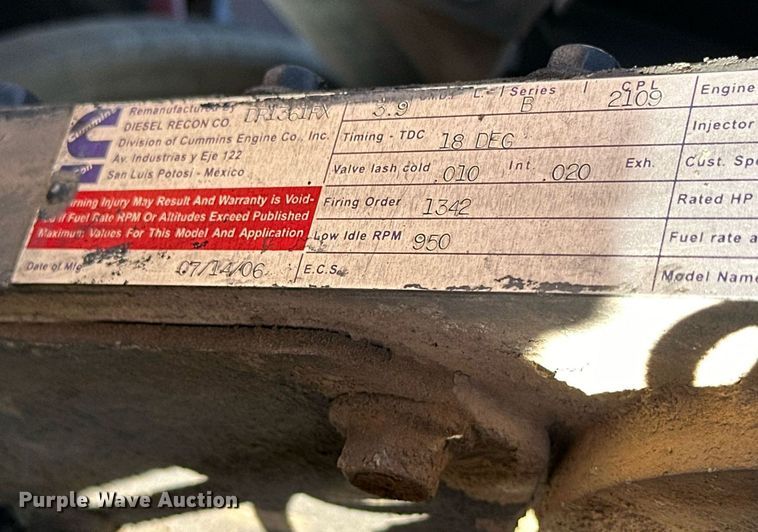 image for item JT9214 2001 Sky Trak 10042  telehandler