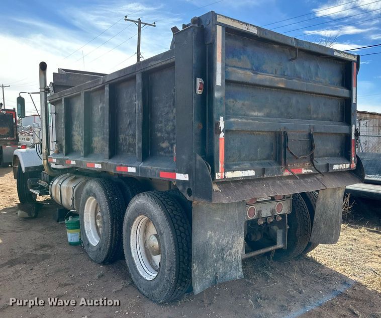 image for item JT9218 1985 GMC General  dump truck