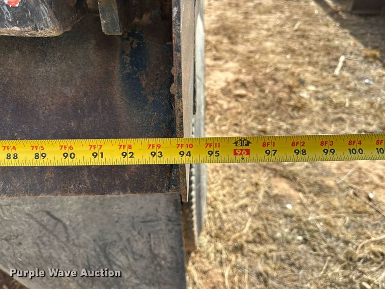 image for item JT9218 1985 GMC General  dump truck