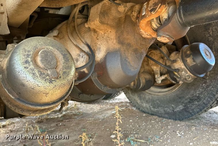 image for item JT9218 1985 GMC General  dump truck