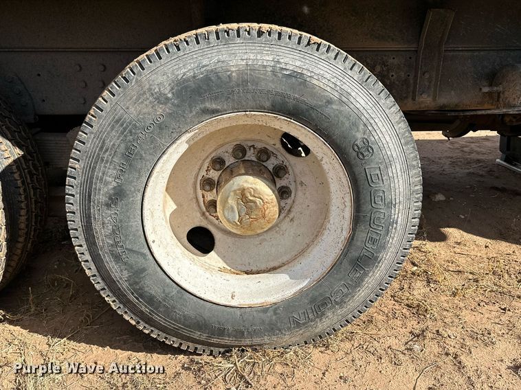 image for item JT9218 1985 GMC General  dump truck