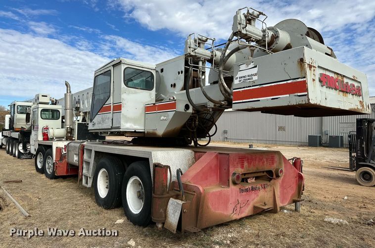 image for item JT9220 1981 Link-Belt HTC1040  crane