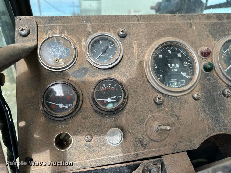 image for item JT9220 1981 Link-Belt HTC1040  crane