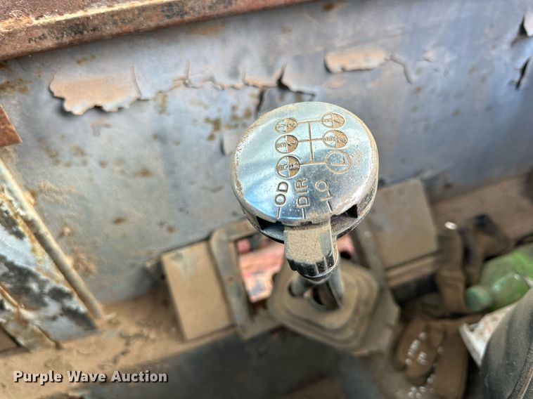 image for item JT9220 1981 Link-Belt HTC1040  crane