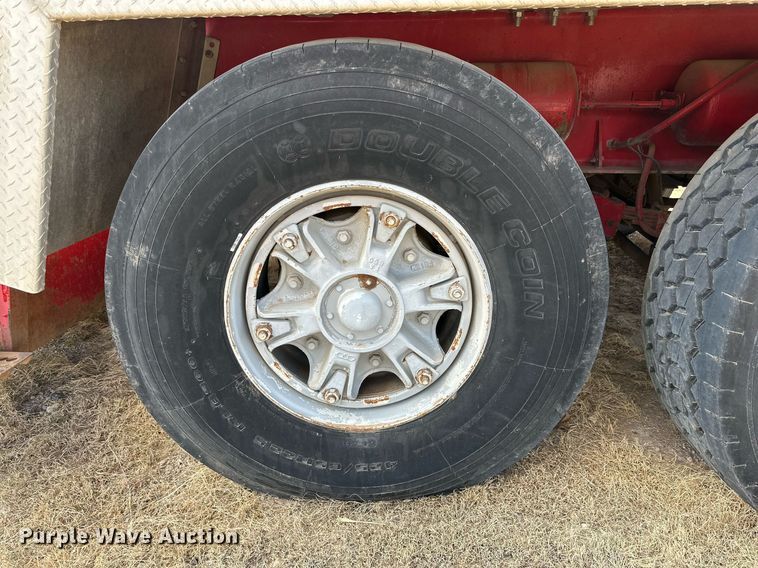 image for item JT9220 1981 Link-Belt HTC1040  crane