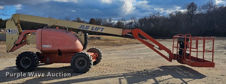image for item KG9522 2002 JLG 600AJ  boom lift