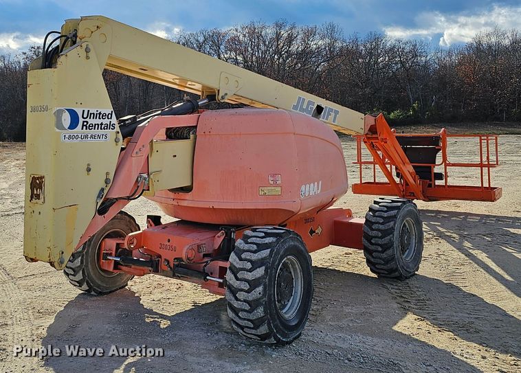 image for item KG9522 2002 JLG 600AJ  boom lift