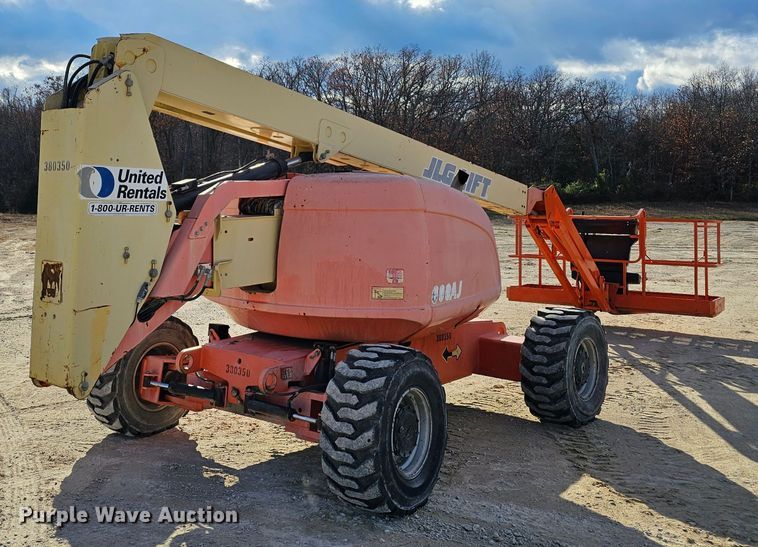 image for item KG9522 2002 JLG 600AJ  boom lift