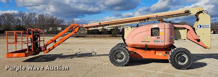 image for item KG9522 2002 JLG 600AJ  boom lift
