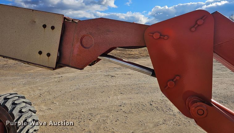 image for item KG9522 2002 JLG 600AJ  boom lift