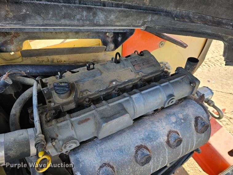 image for item KG9522 2002 JLG 600AJ  boom lift