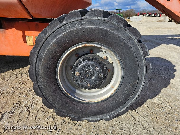 image for item KG9522 2002 JLG 600AJ  boom lift