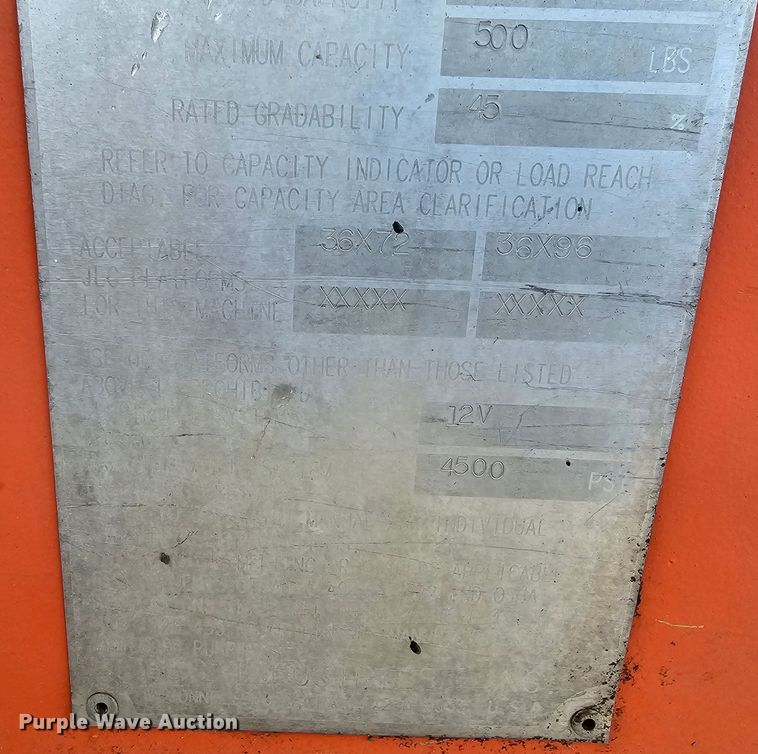 image for item KG9522 2002 JLG 600AJ  boom lift