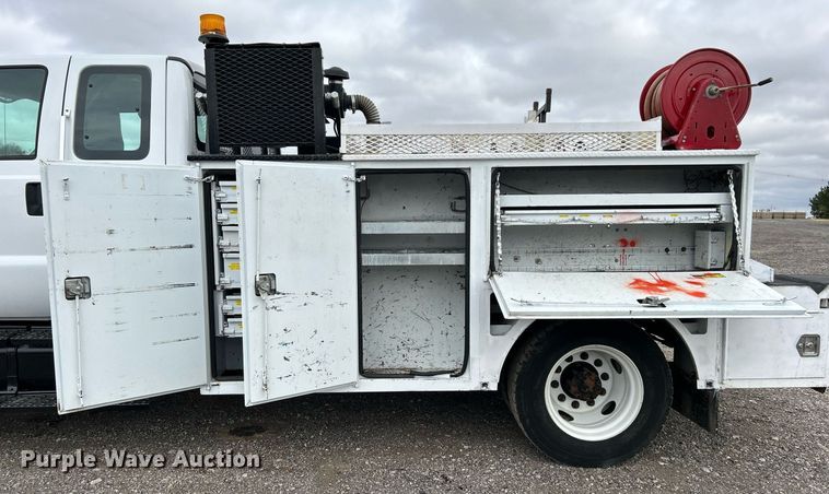 image for item KH9635 2009 Ford F650 Super Duty XL  Ext. Cab utility / service truck