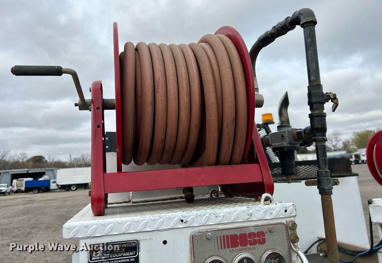 image for item KH9635 2009 Ford F650 Super Duty XL  Ext. Cab utility / service truck