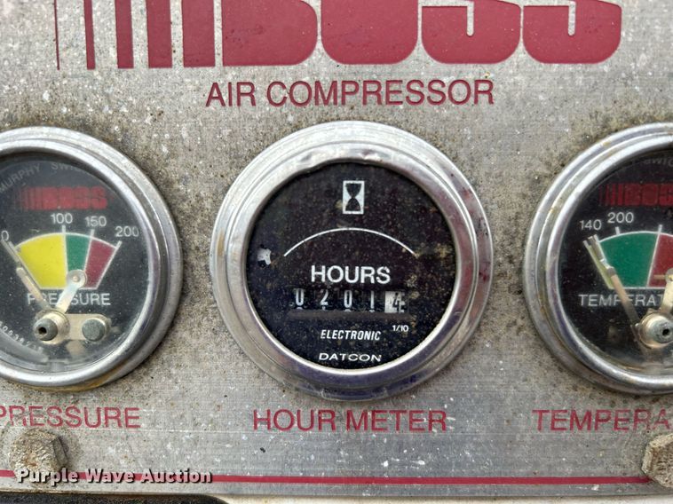 image for item KH9635 2009 Ford F650 Super Duty XL  Ext. Cab utility / service truck