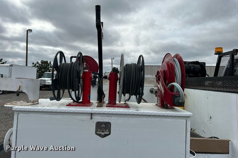 image for item KH9635 2009 Ford F650 Super Duty XL  Ext. Cab utility / service truck