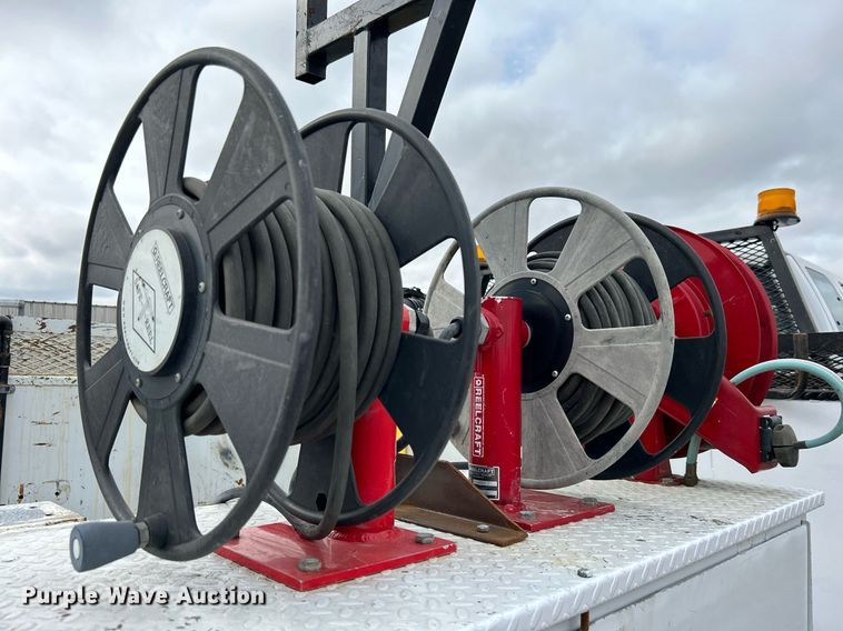 image for item KH9635 2009 Ford F650 Super Duty XL  Ext. Cab utility / service truck