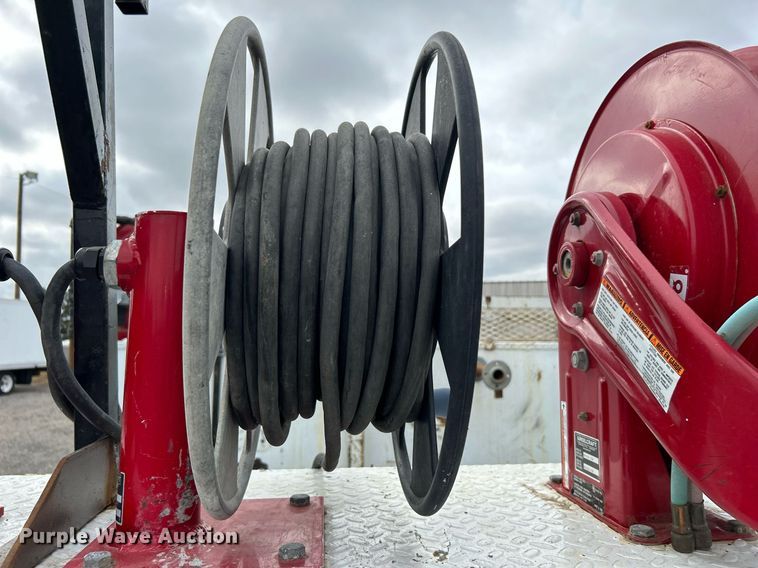 image for item KH9635 2009 Ford F650 Super Duty XL  Ext. Cab utility / service truck