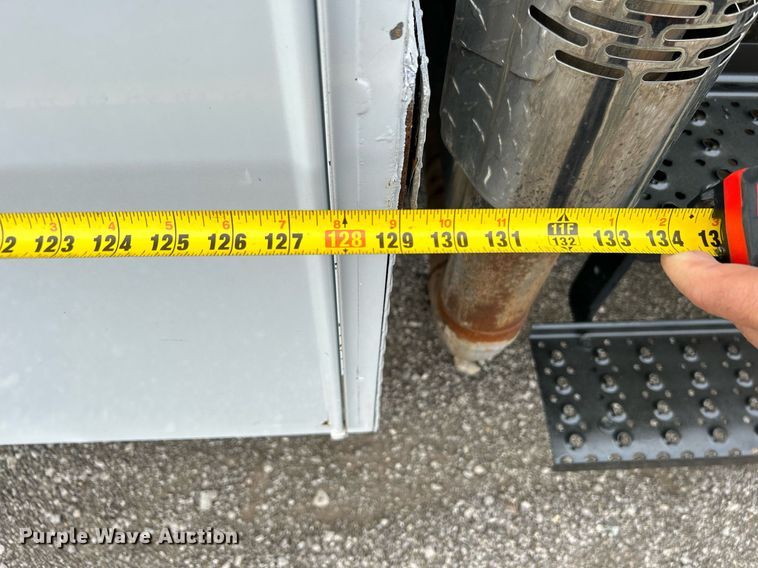 image for item KH9635 2009 Ford F650 Super Duty XL  Ext. Cab utility / service truck