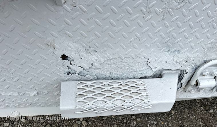 image for item KH9635 2009 Ford F650 Super Duty XL  Ext. Cab utility / service truck