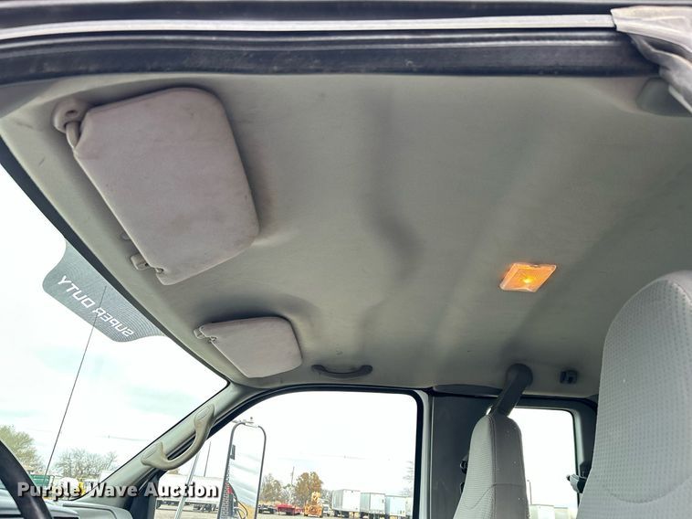 image for item KH9635 2009 Ford F650 Super Duty XL  Ext. Cab utility / service truck