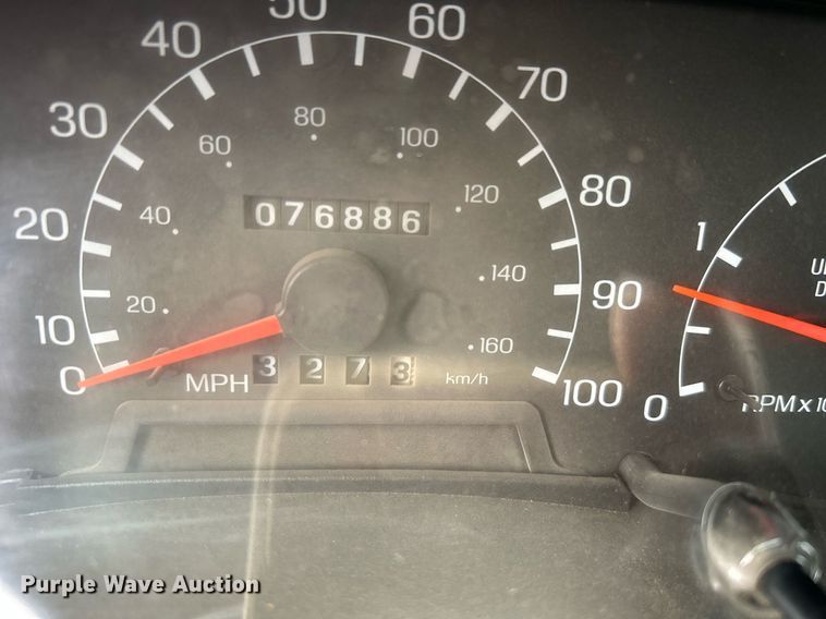 image for item KH9635 2009 Ford F650 Super Duty XL  Ext. Cab utility / service truck