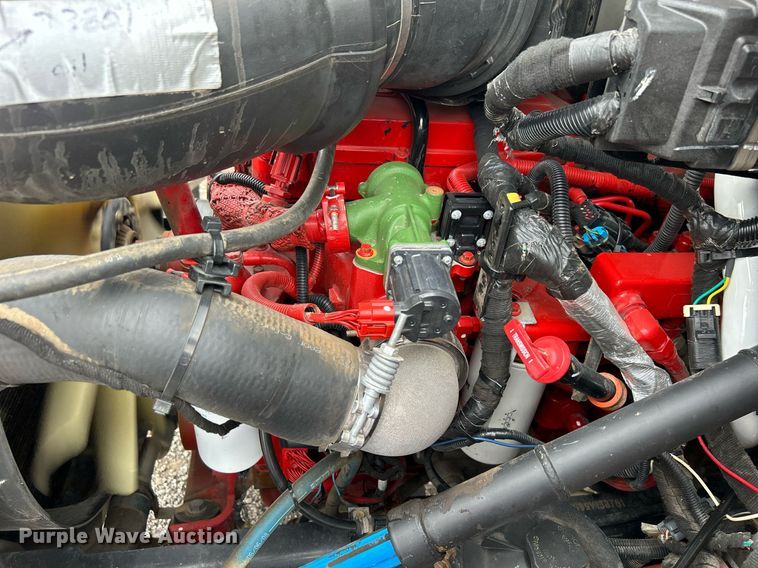 image for item KH9635 2009 Ford F650 Super Duty XL  Ext. Cab utility / service truck