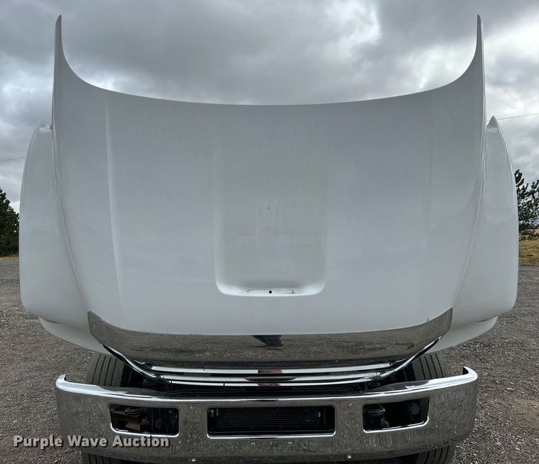 image for item KH9635 2009 Ford F650 Super Duty XL  Ext. Cab utility / service truck