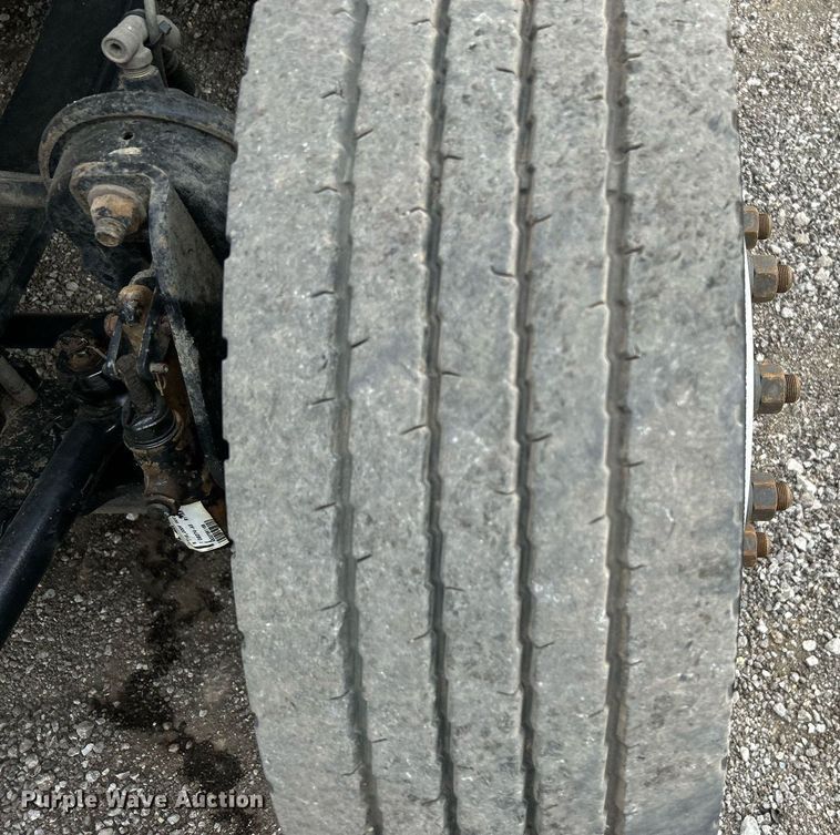 image for item KH9635 2009 Ford F650 Super Duty XL  Ext. Cab utility / service truck