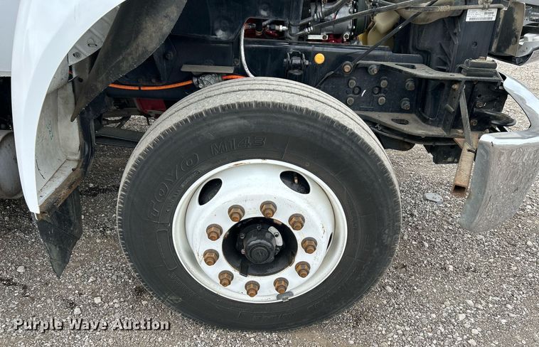 image for item KH9635 2009 Ford F650 Super Duty XL  Ext. Cab utility / service truck