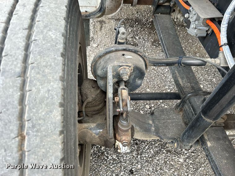 image for item KH9635 2009 Ford F650 Super Duty XL  Ext. Cab utility / service truck