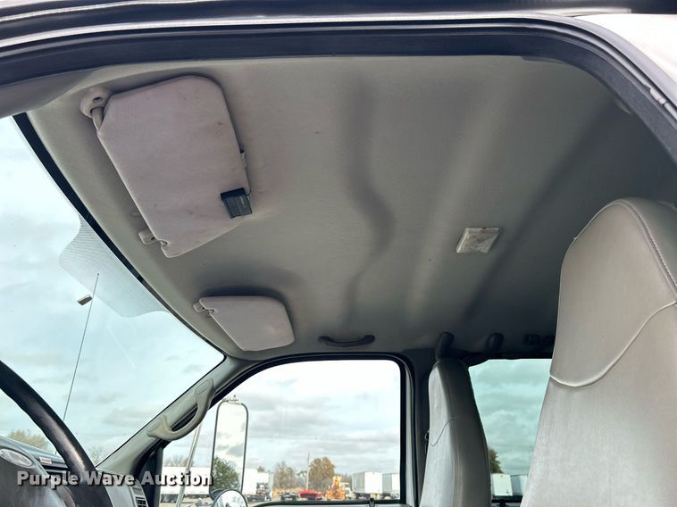 image for item KH9638 2010 Ford F750 Super Duty XL  Crew Cab utility / service truck