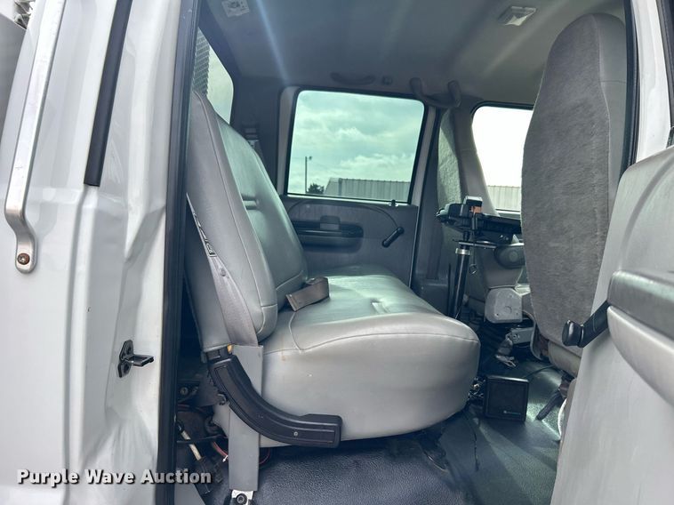 image for item KH9638 2010 Ford F750 Super Duty XL  Crew Cab utility / service truck