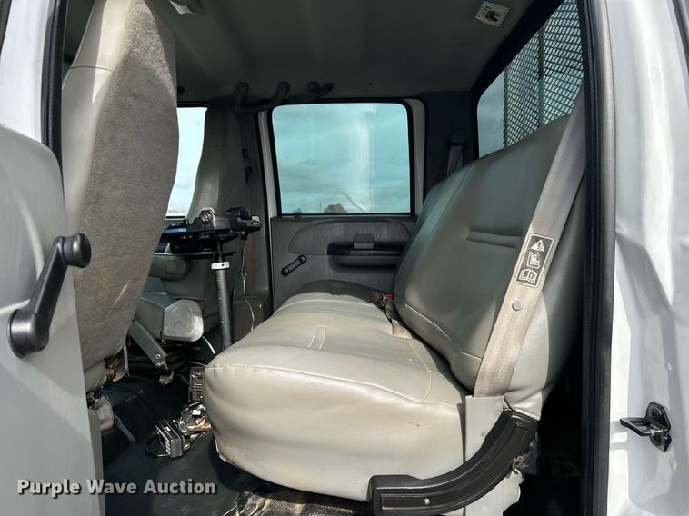 image for item KH9638 2010 Ford F750 Super Duty XL  Crew Cab utility / service truck