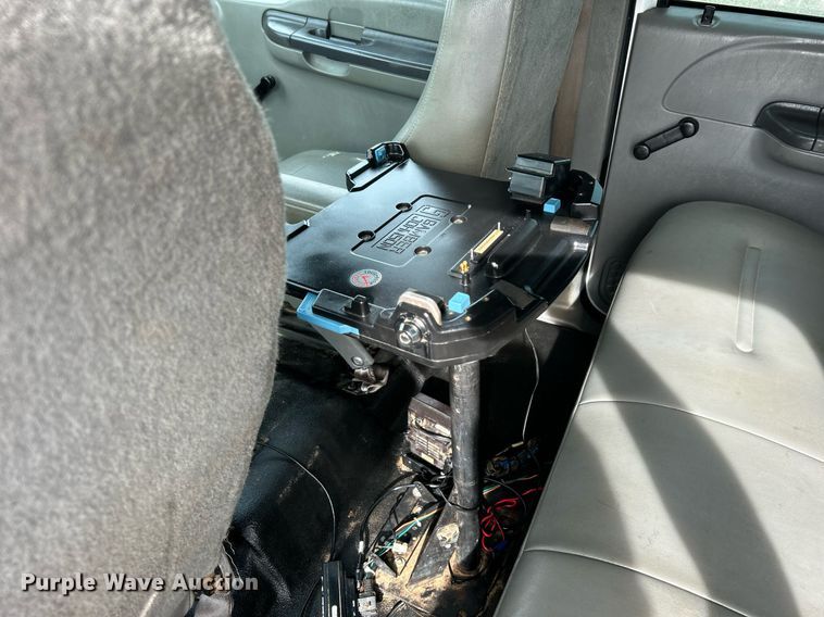 image for item KH9638 2010 Ford F750 Super Duty XL  Crew Cab utility / service truck