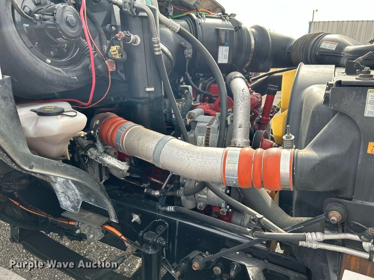 image for item KH9638 2010 Ford F750 Super Duty XL  Crew Cab utility / service truck