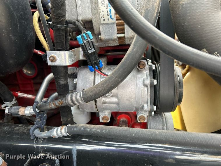 image for item KH9638 2010 Ford F750 Super Duty XL  Crew Cab utility / service truck