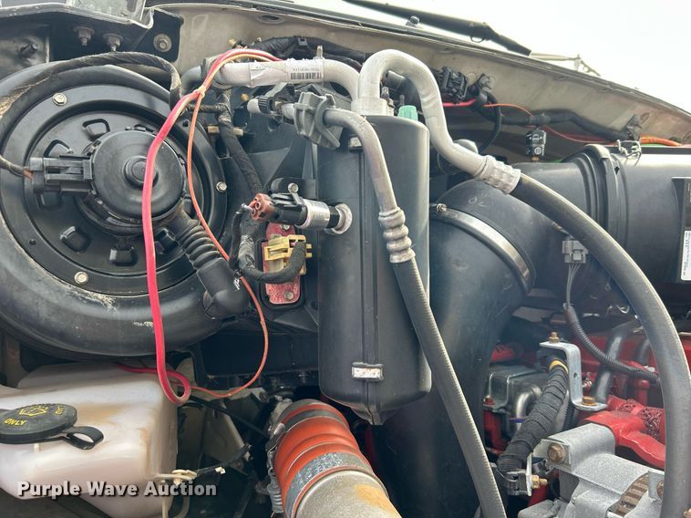 image for item KH9638 2010 Ford F750 Super Duty XL  Crew Cab utility / service truck